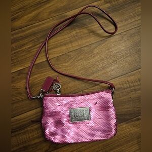 Coach Poppy Pink Sequins Sweatheart Crossbody Purse Charms Wristlet Shoulder Bag
